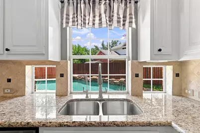 4 Fountain Gate Circle, Allen, TX 75002 - Photo 9