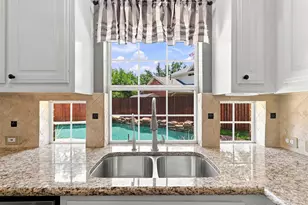 4 Fountain Gate Cir, Allen, TX 75002 - Photo 9