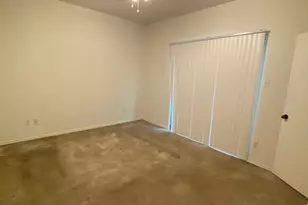 7126 Holly Hill Dr, Dallas, TX 75231 - Photo 5