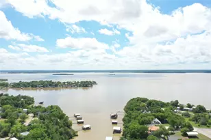 407 S Lakewood Cir, Lake Bridgeport, TX 76426 - Photo 39