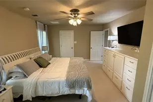 407 S Lakewood Cir, Lake Bridgeport, TX 76426 - Photo 17