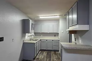 6255 Truman Dr, Fort Worth, TX 76112 - Photo 9