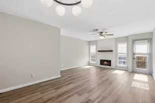 7429 Kingswood Dr, Fort Worth, TX 76133 - Photo 1