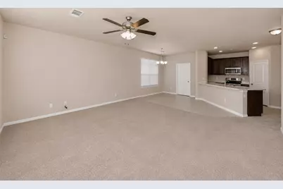 356 Emerald Creek Drive, Fort Worth, TX 76131 - Photo 3