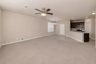 356 Emerald Creek Dr, Fort Worth, TX 76131 - Photo 3