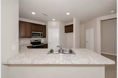356 Emerald Creek Drive, Fort Worth, TX 76131 - Photo 5