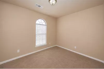 356 Emerald Creek Drive, Fort Worth, TX 76131 - Photo 17