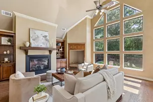 9 N Eagle Point, Azle, TX 76020 - Photo 15