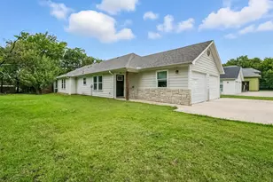 910-914 N Throckmorton, Sherman, TX 75090 - Photo 1