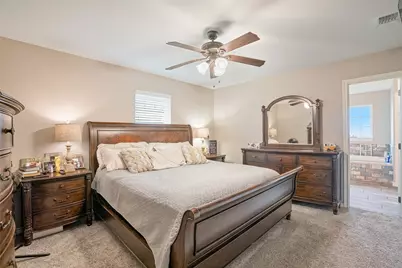 221 S Avenue C, Point, TX 75472 - Photo 9