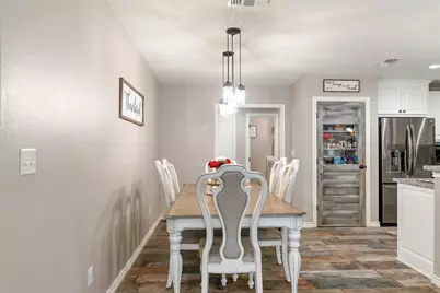 221 S Avenue C, Point, TX 75472 - Photo 7