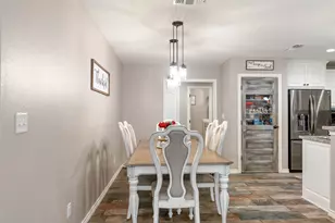 221 S Ave C, Point, TX 75472 - Photo 7