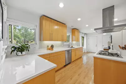 9422 Hermosa Drive, Dallas, TX 75218 - Photo 5