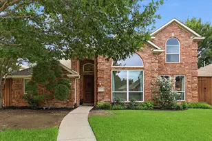 2526 Fallview Ln, Carrollton, TX 75007 - Photo 1