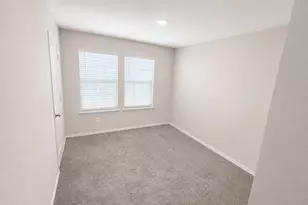 881 Newport Dr, Ferris, TX 75125 - Photo 17