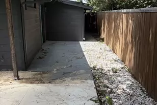 3609 Seguin Dr, Dallas, TX 75220 - Photo 19