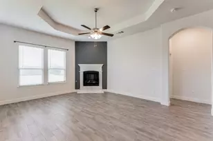 7412 Twisted Thicket Ln, Little Elm, TX 76227 - Photo 3