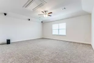 7412 Twisted Thicket Ln, Little Elm, TX 76227 - Photo 15