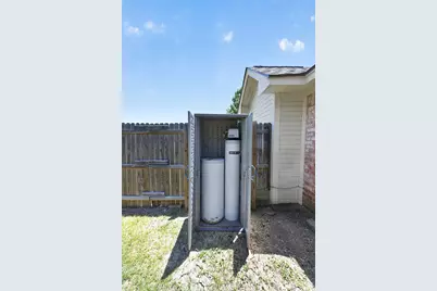127 N Point Drive, Krum, TX 76249 - Photo 25