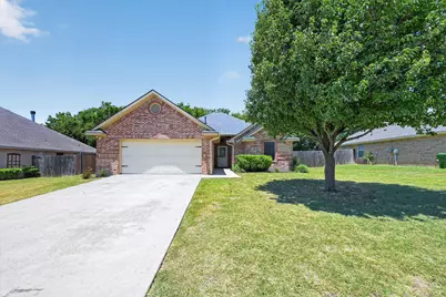 127 N Point Drive, Krum, TX 76249 - Photo 1