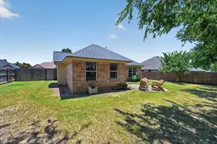 127 North Point Dr, Krum, TX 76249 - Photo 23