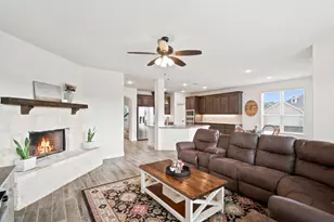 1218 Misty Ridge Dr, Justin, TX 76247 - Photo 11