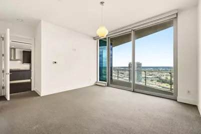 3130 N Harwood Street #2102, Dallas, TX 75201 - Photo 17