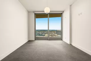 3130 N Harwood St, Dallas, TX 75201 - Photo 11