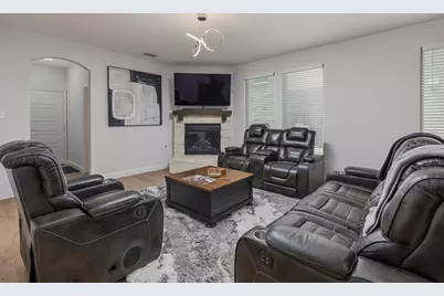 7308 Elm Grove Lane, Little Elm, TX 76227 - Photo 11