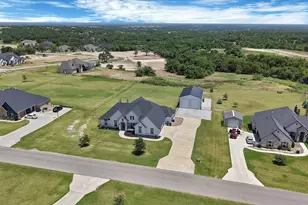 244 Harvard Ln, Springtown, TX 76082 - Photo 37