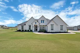 244 Harvard Ln, Springtown, TX 76082 - Photo 1