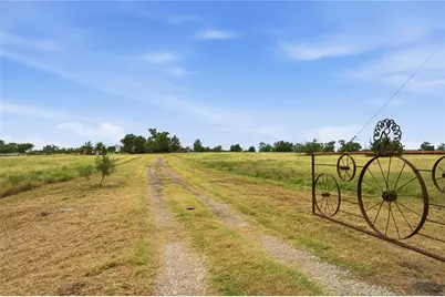 1594 Lcr 312, Mart, TX 76664 - Photo 9