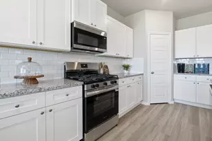 728 Rubicon Rd, Fort Worth, TX 76247 - Photo 5