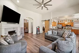 2930 Cheshire Way, Grand Prairie, TX 75052 - Photo 5