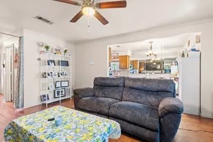 2006 W Sanford St, Arlington, TX 76012 - Photo 13