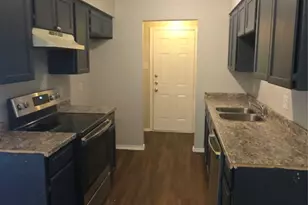 6717 Loma Vista Dr, Fort Worth, TX 76133 - Photo 9