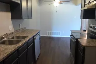 6717 Loma Vista Dr, Fort Worth, TX 76133 - Photo 13