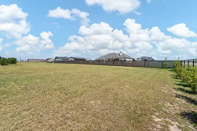 6304 Rustic Edge Street, Godley, TX 76044 - Photo 33