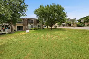 4318 Overlook Ct, Granbury, TX 76049 - Photo 31