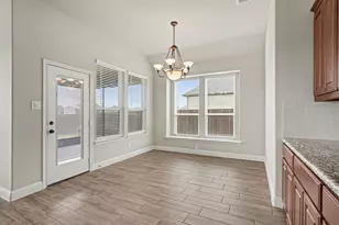 12601 Panther Creek Dr, Godley, TX 76044 - Photo 11