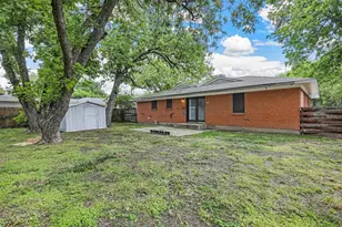 711 N Carroll Blvd, Denton, TX 76201 - Photo 17