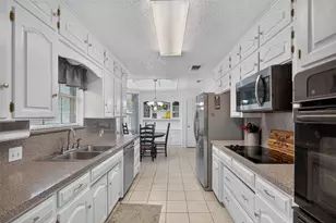 1126 Green River Trail, Cleburne, TX 76033 - Photo 5