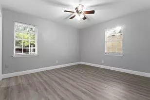 2529 Syracuse Dr, Irving, TX 75062 - Photo 17