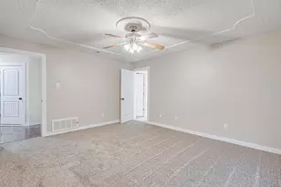 937 Springhill Dr, Burleson, TX 76028 - Photo 9