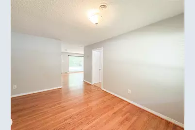 10457 Solta Drive, Dallas, TX 75218 - Photo 5