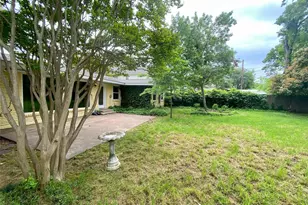 10457 Solta Dr, Dallas, TX 75218 - Photo 31