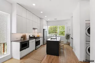 427 W 10th St, Dallas, TX 75208 - Photo 5