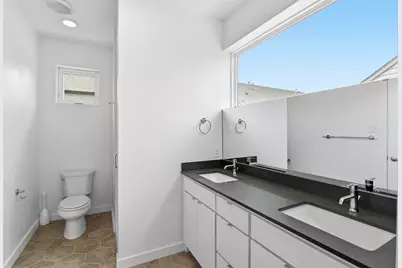 427 W 10th Street #101, Dallas, TX 75208 - Photo 19