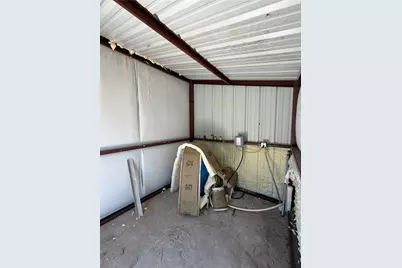 1065 Augustus Court, Rio Vista, TX 76093 - Photo 17