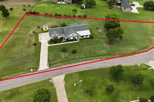 131 Whispering Winds Dr, Gunter, TX 75058 - Photo 3